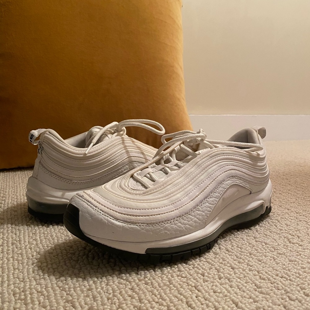 Nike Air Max 97 Women’s Sneaker